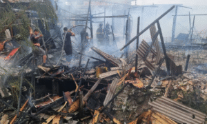 Mais de 15 moradias são atingidas por incêndio em Cubatão – SP
